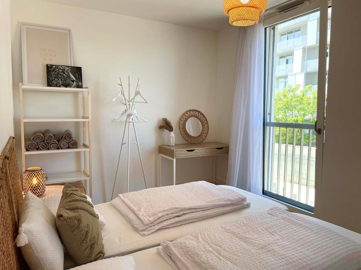 Urban Oasis: Stylische Wohnung فيينا المظهر الخارجي الصورة